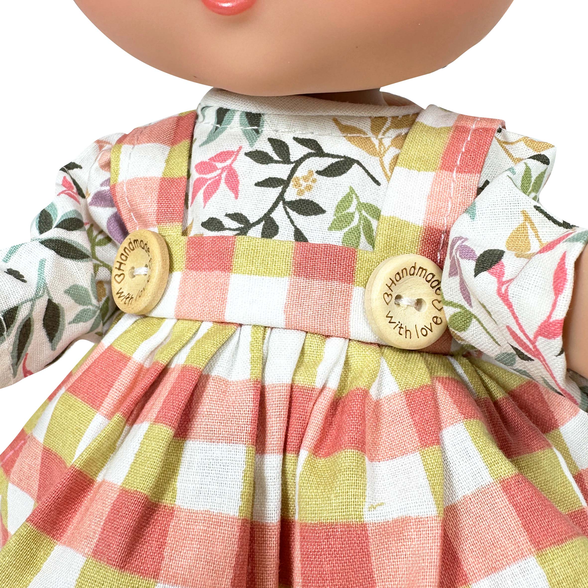 Handcrafted Collectible Mia Family Mom Doll (3425) by Nines D&