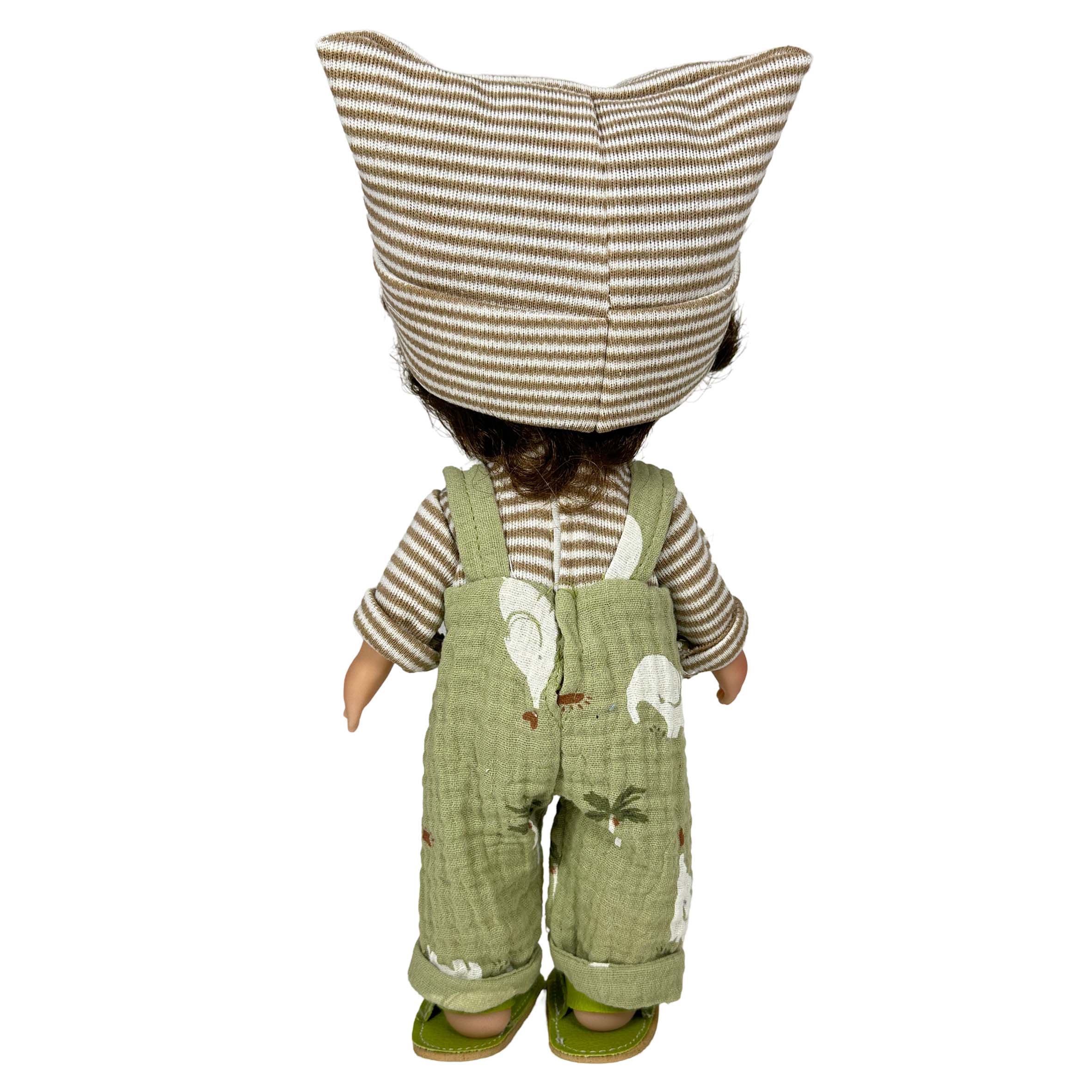 Handcrafted Collectible Mio Farmer Doll (3431) by Nines D&