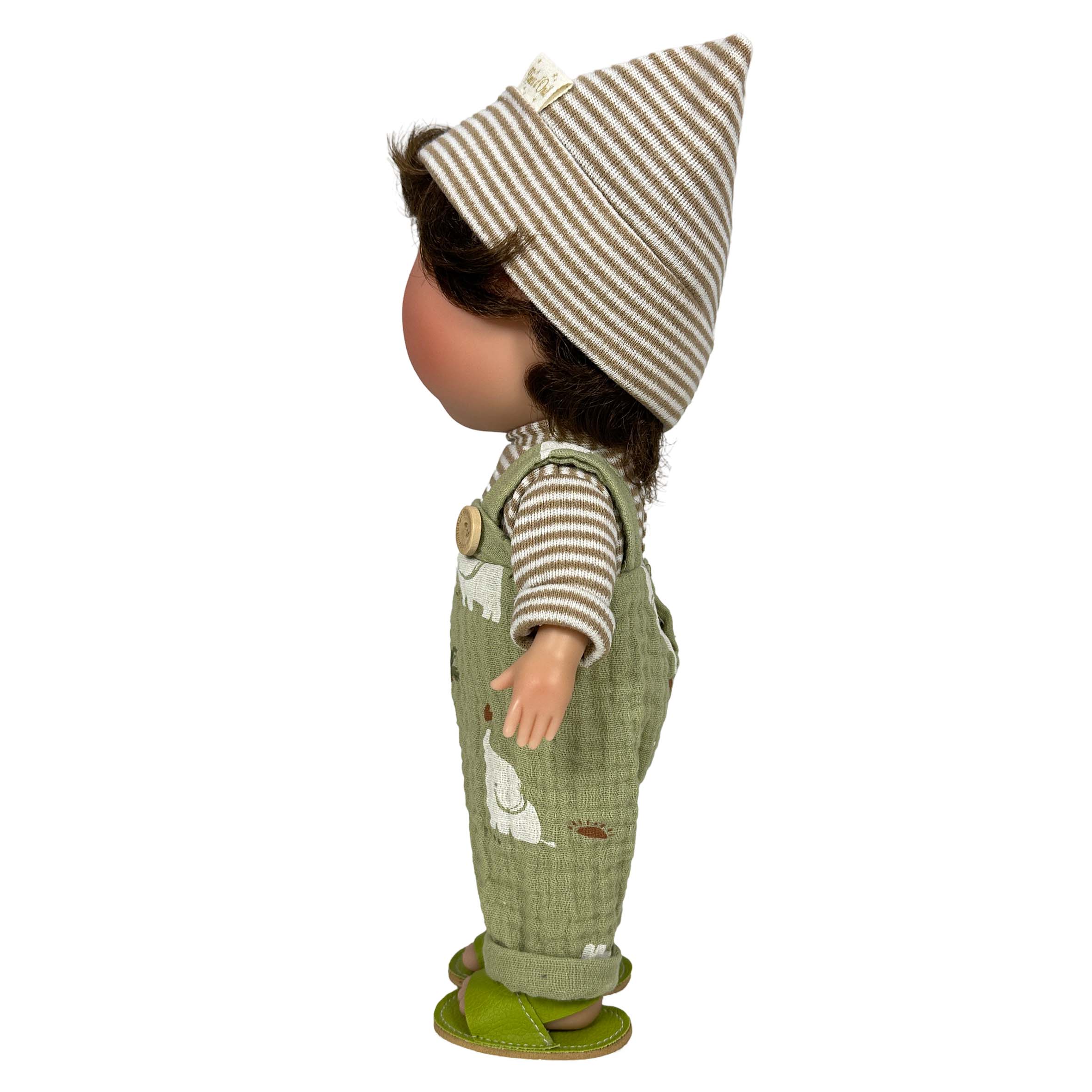 Handcrafted Collectible Mio Farmer Doll (3431) by Nines D&