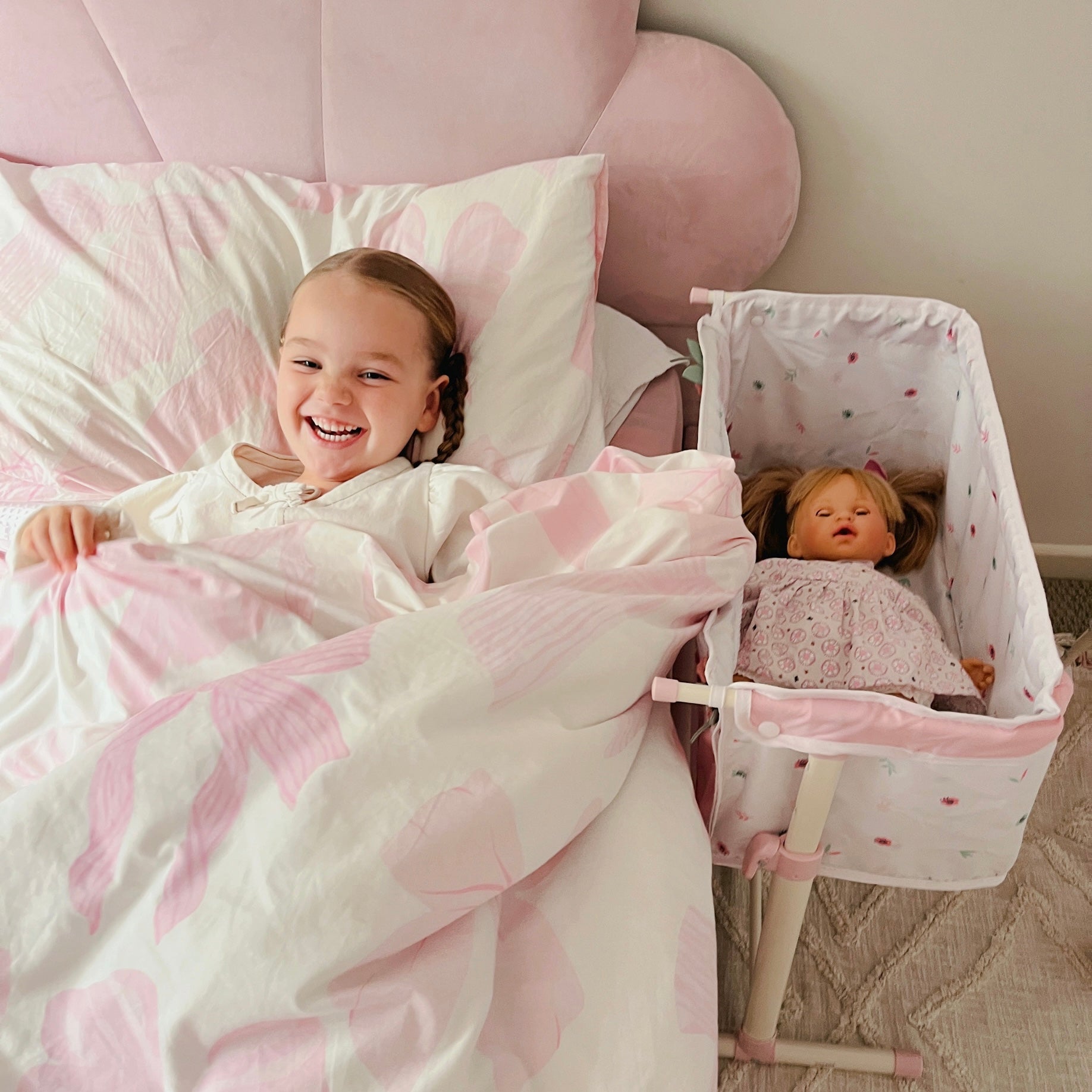 DeCuevas Toys Koala Adjustable Sleep With Me Co-Sleeper Doll Cot
