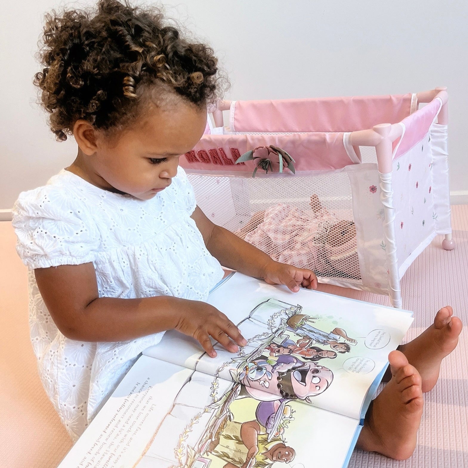 Handcrafted Baby Doll Alex Pompon by Nines d&