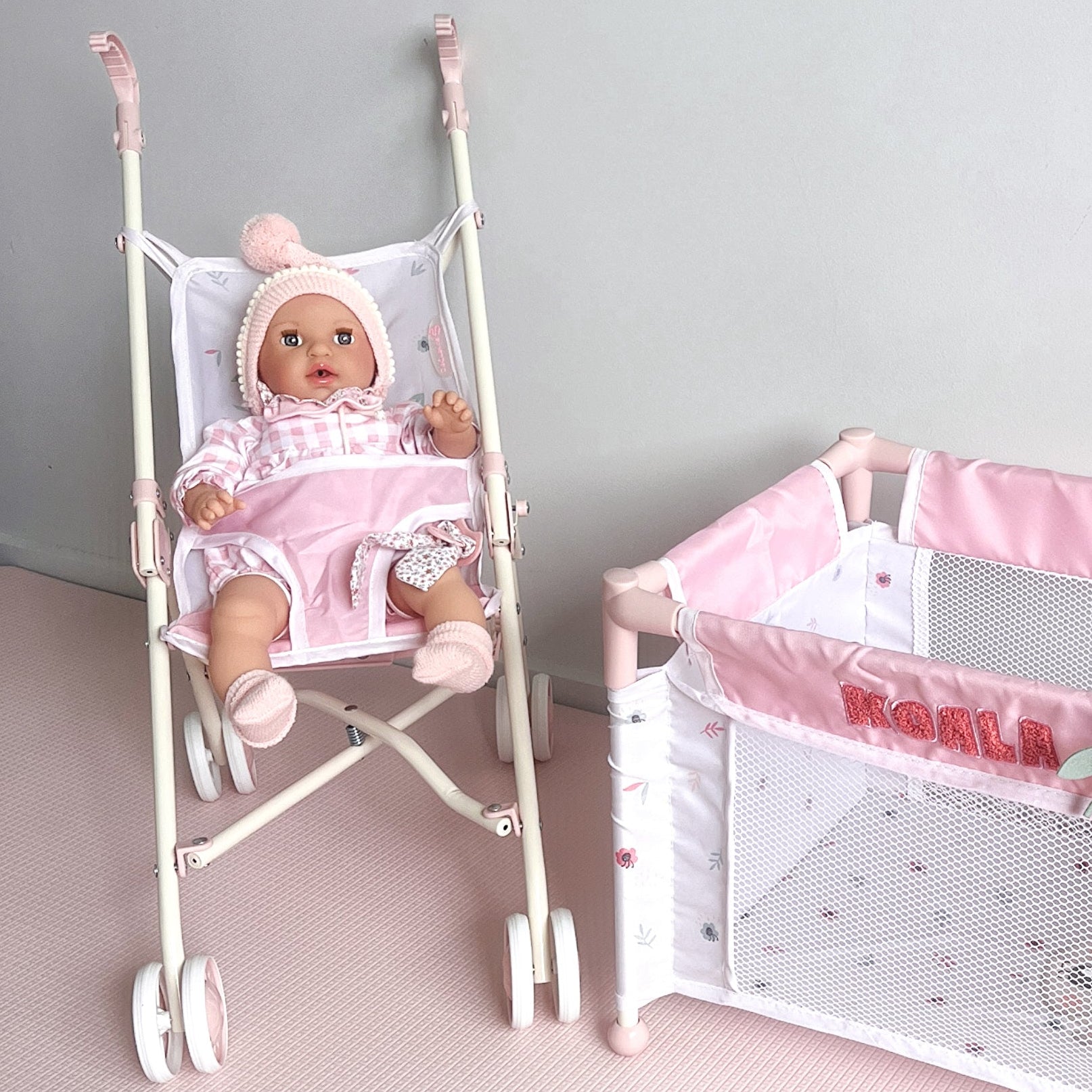 DeCuevas Toys Koala Travel Cot for Dolls