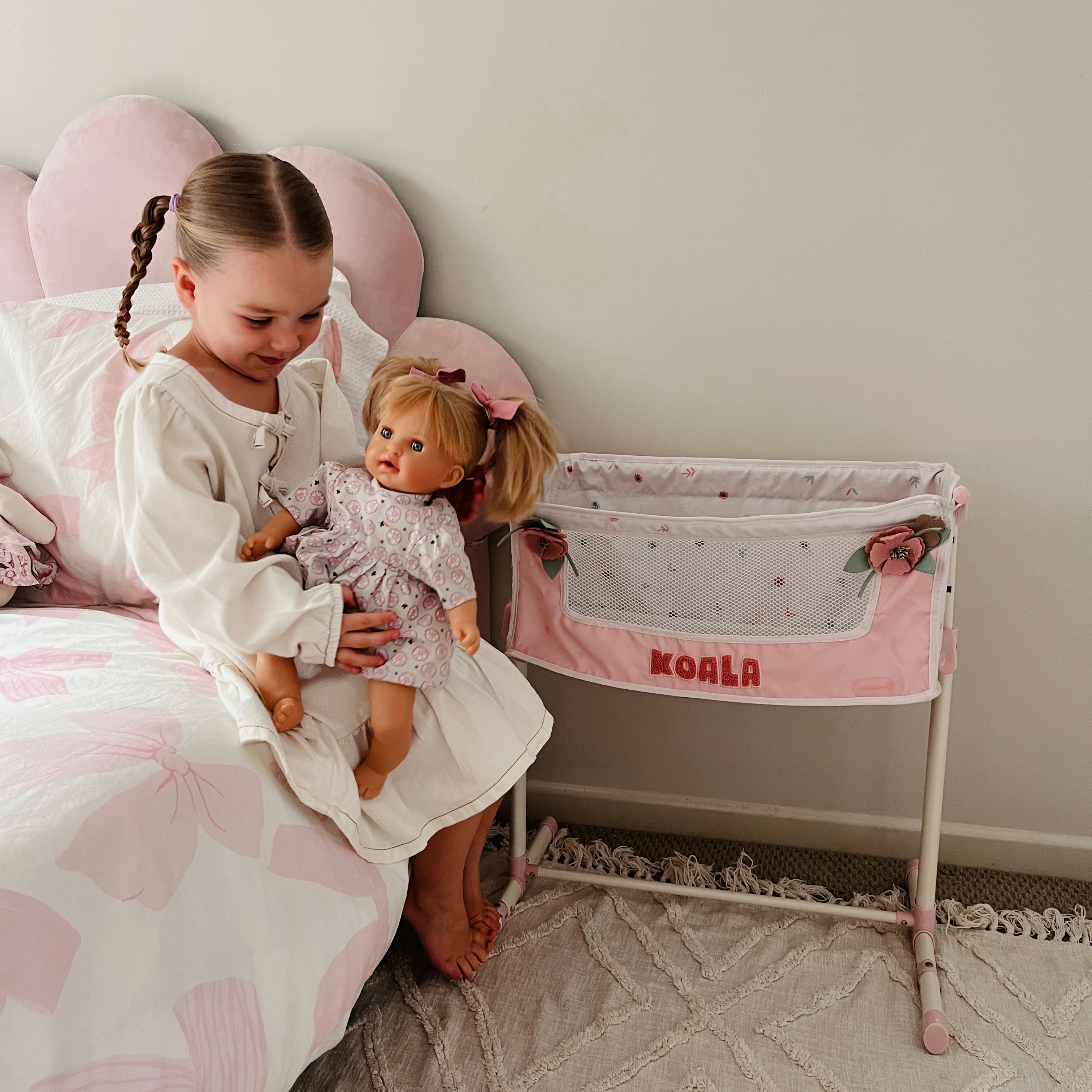 DeCuevas Toys Koala Adjustable Sleep With Me Co-Sleeper Doll Cot